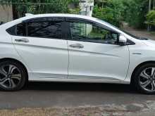 https://riyasewana.com/uploads/honda-grace-2016-246553812052.jpg