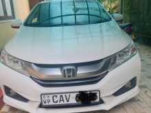 Honda Grace 2016 Car