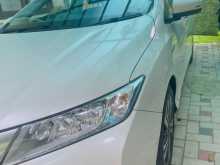 https://riyasewana.com/uploads/honda-grace-2016-2510025112402.jpg