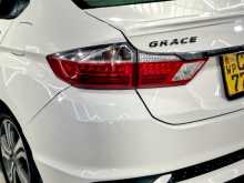 Honda Grace 2016 Car