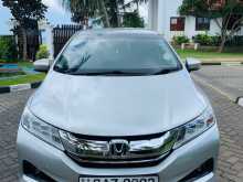 Honda Grace 2016 Car