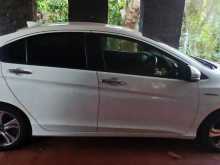 Honda Grace 2016 Car