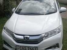 Honda Grace 2016 Car