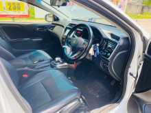 https://riyasewana.com/uploads/honda-grace-2017-1013331212263.jpg
