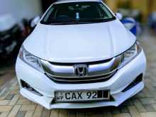 Honda GRACE 2017 Car