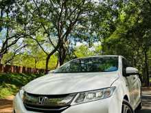 Honda Grace 2017 Car