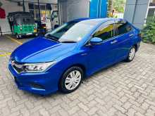https://riyasewana.com/uploads/honda-grace-2017-2821520812324.jpg