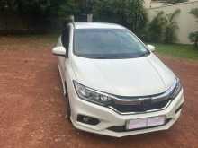 Honda Grace 2017 Car