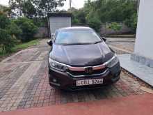 Honda Grace 2018 Car