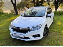 Honda Grace 2018 Car