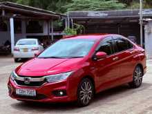 https://riyasewana.com/uploads/honda-grace-2019-2519045312462.jpg
