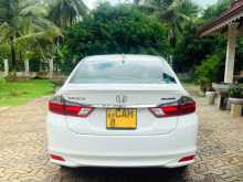 https://riyasewana.com/uploads/honda-grace-21170039372.jpg
