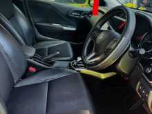 https://riyasewana.com/uploads/honda-grace-21203515466.jpg