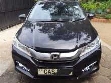 Honda Grace 2015 Car