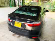 https://riyasewana.com/uploads/honda-grace-23165039963.jpg