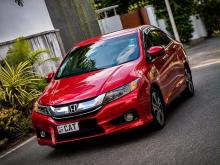 Honda Grace 2017 Car