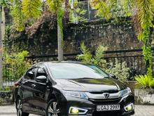 Honda Grace 2014 Car