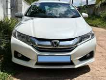 Honda Grace 2017 Car