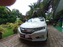 Honda Grace 2015 Car