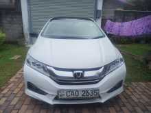 Honda Grace 2015 Car