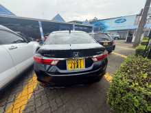 https://riyasewana.com/uploads/honda-grace-25122743103.jpg