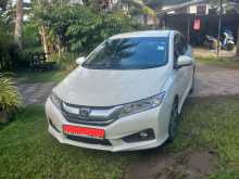 Honda GRACE 2015 Car