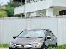 Honda Grace 2015 Car