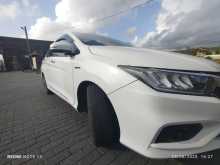 https://riyasewana.com/uploads/honda-grace-27204339723.jpg