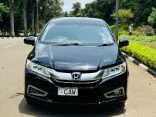 Honda Grace 2016 Car