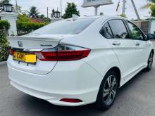 https://riyasewana.com/uploads/honda-grace-281922336903.jpg