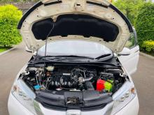 https://riyasewana.com/uploads/honda-grace-281923396904.jpg