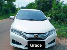 Honda Grace 2015 Car