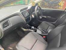 https://riyasewana.com/uploads/honda-grace-30121234846.jpg