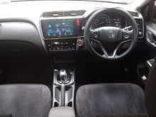 https://riyasewana.com/uploads/honda-grace-30152847612.jpg