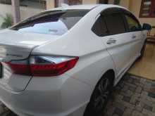 https://riyasewana.com/uploads/honda-grace-301943214933.jpg