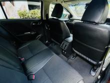 https://riyasewana.com/uploads/honda-grace-422300617715.jpg