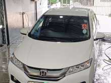 Honda Grace 2017 Car