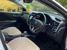 https://riyasewana.com/uploads/honda-grace-47414117533.jpg