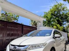 Honda Grace 2017 Car