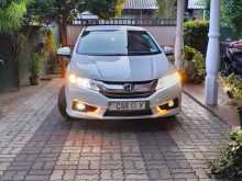 Honda Grace 2015 Car
