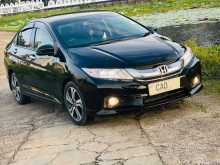 Honda Grace 2016 Car