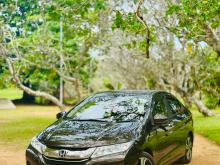 Honda Grace 2014 Car