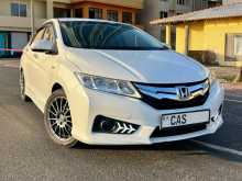 Honda Grace 2015 Car