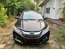 Honda GRACE 2014 Car