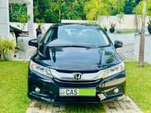 Honda Grace EX 2016 Car