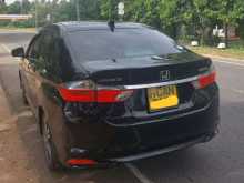 https://riyasewana.com/uploads/honda-grace-ex-12631264842.jpg