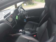 https://riyasewana.com/uploads/honda-grace-ex-12636496354.jpg