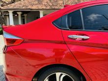 https://riyasewana.com/uploads/honda-grace-ex-1322564017306.jpg