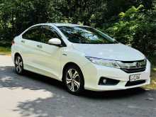 Honda Grace EX 2017 Car