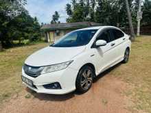 Honda Grace Ex Model 2014 Car